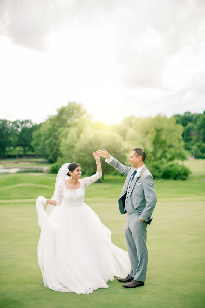 saint louis golf course spring wedding photography